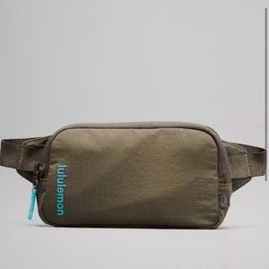 lululemon mini belt bag new carob brown